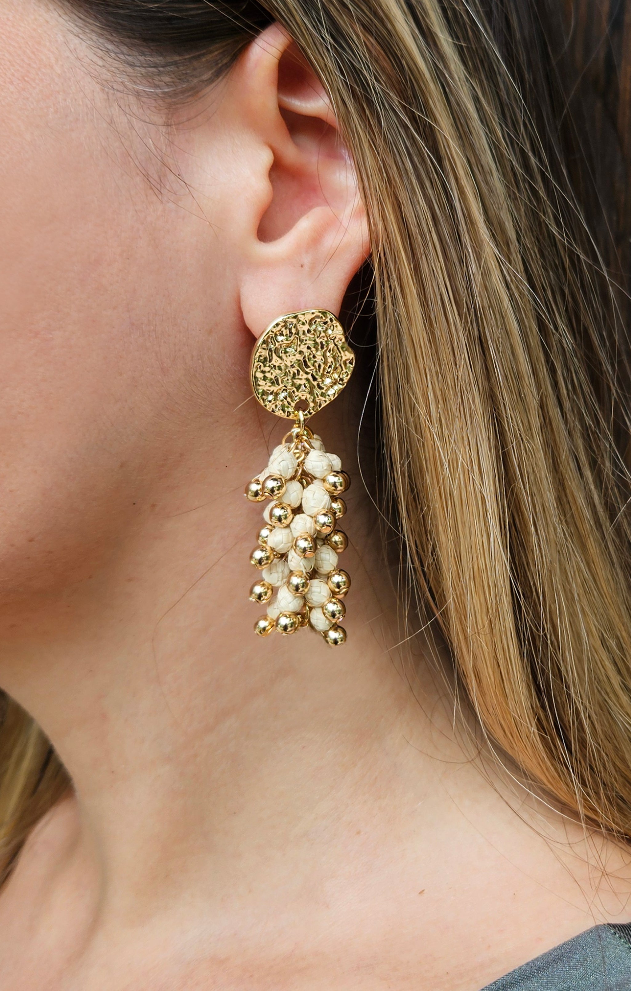 Aretes Mónica