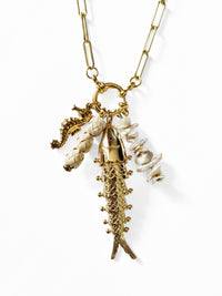 Collar Pez Dorado Grande