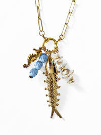 Collar Pez Dorado Grande
