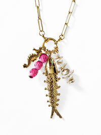 Collar Pez Dorado Grande